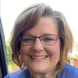 Meet your Posher, Anissa